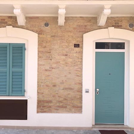 B&B Loft Edel Beach Civitanova Marche Exterior foto