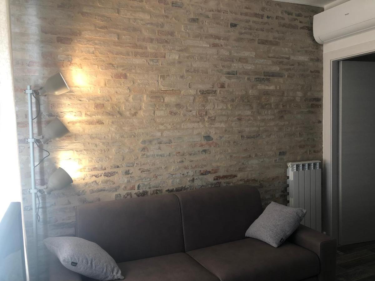 B&B Loft Edel Beach Civitanova Marche Exterior foto